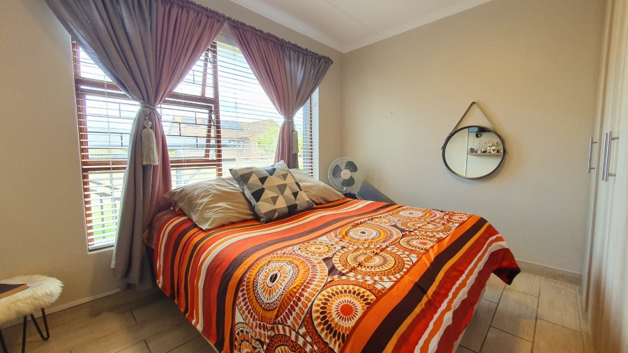 5 Bedroom Property for Sale in Dana Bay Western Cape